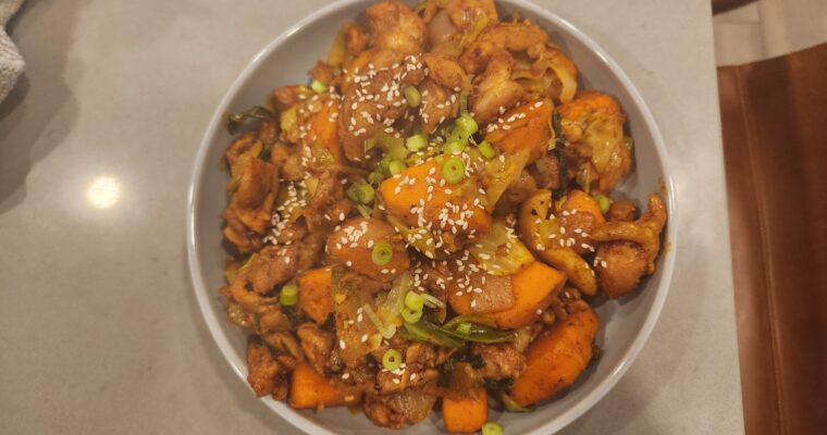 Dakgalbi plated with green onions